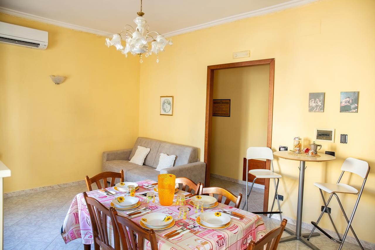 B&B Casa Fusco Fondi Ngoại thất bức ảnh