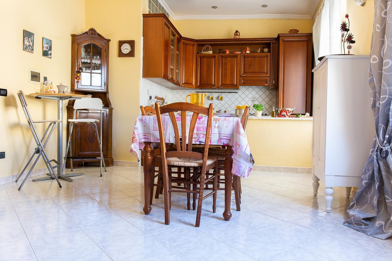 B&B Casa Fusco Fondi Ngoại thất bức ảnh