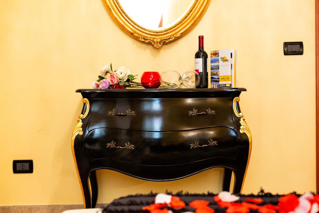 B&B Casa Fusco Fondi Ngoại thất bức ảnh